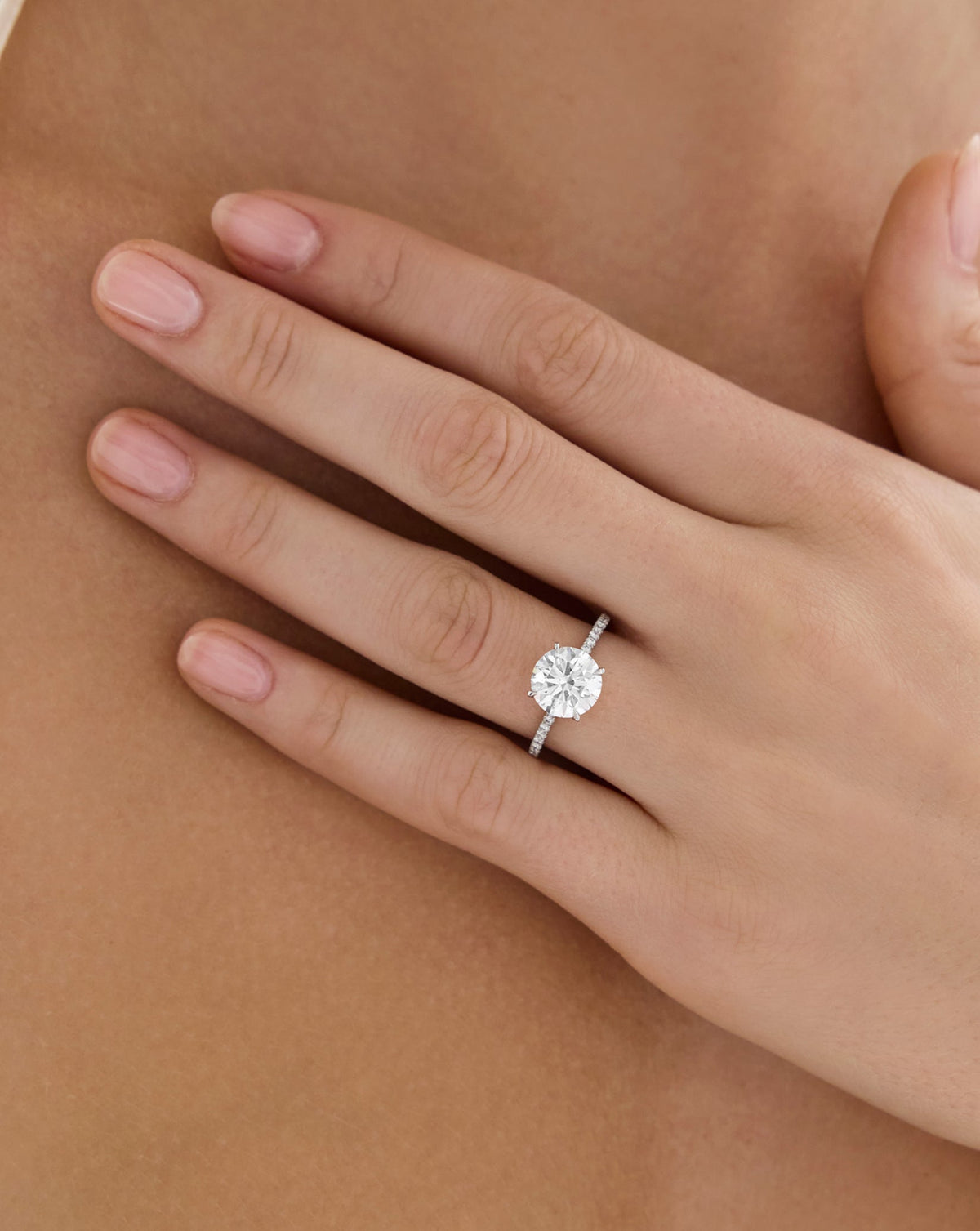 4.26 Round Lab Diamond in Whisper Thin® with Pavé
