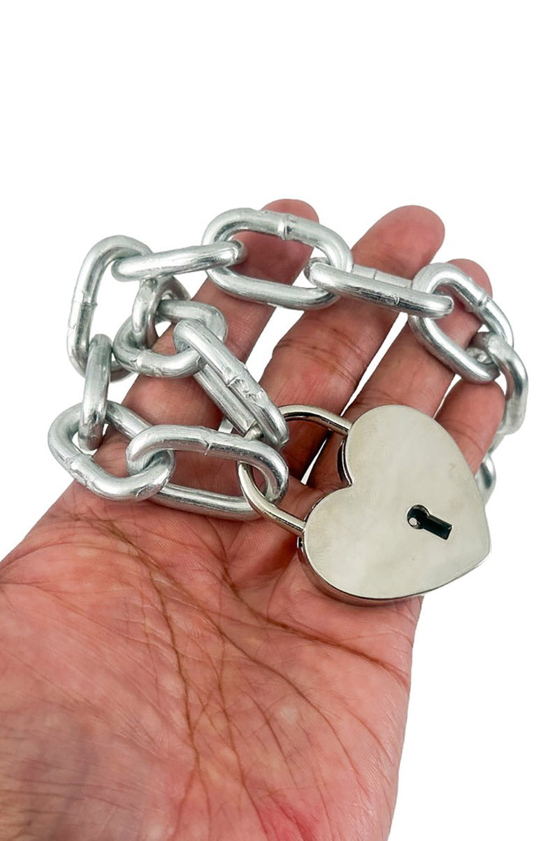 Chunky Chain Heart Padlock Choker