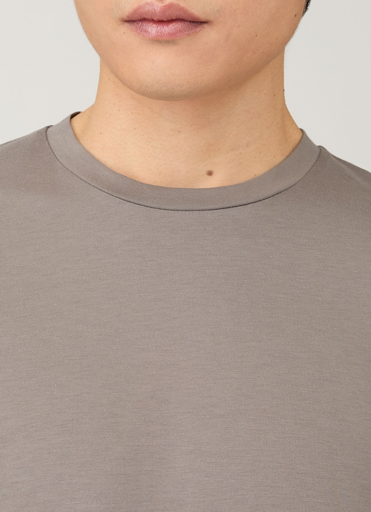 Mens Riviera Midweight Tshirt In Iron Grey Mtsh0007S Gyfe