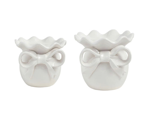 Bow pillar candle holder