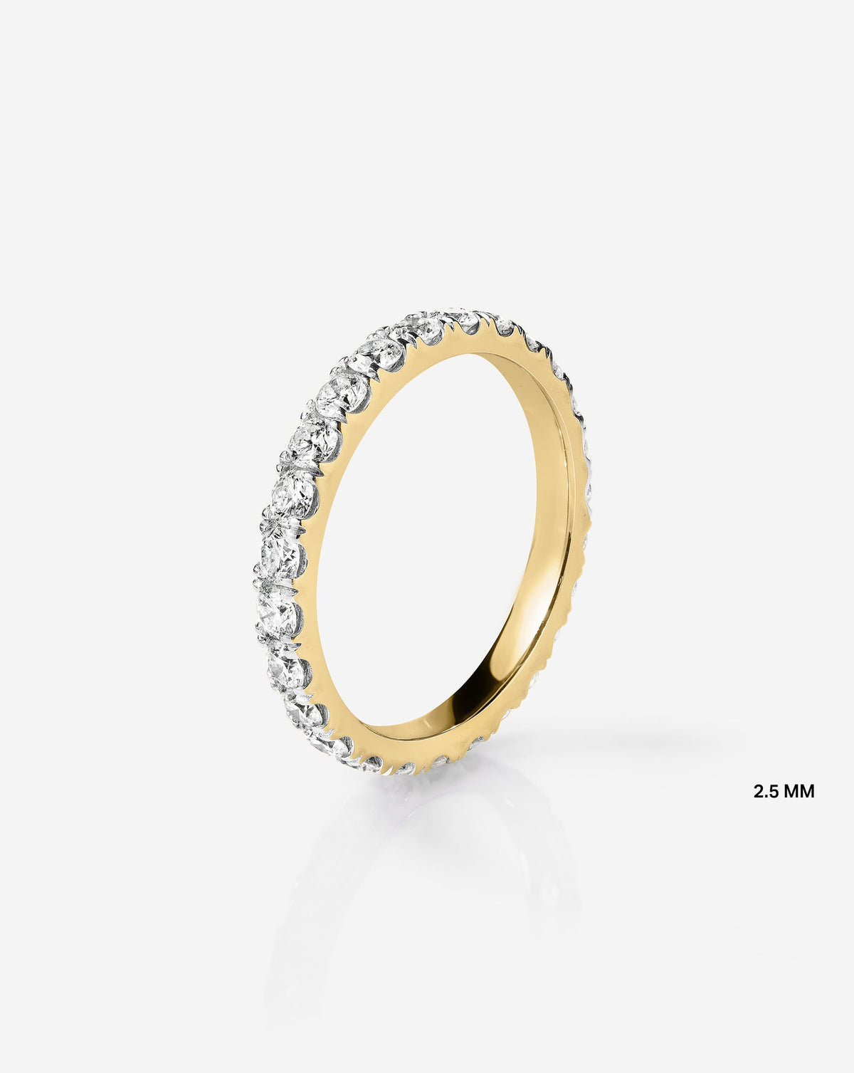 2.5 mm Classic Lab Diamond Ring