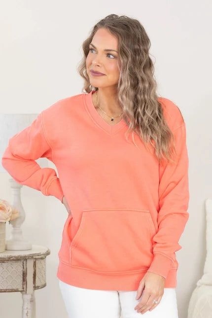Cozy V-Neck Fleece Sweatshirt – Soft, Relaxed & Everyday Comfortable