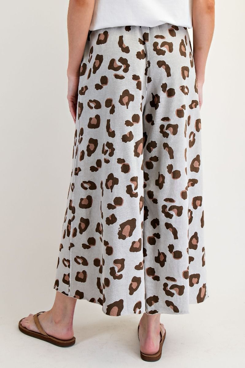 Animal printed washed paint