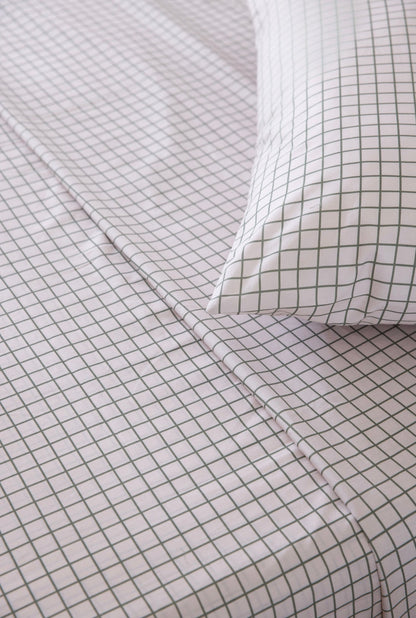 Bed Sheets Fern Grid