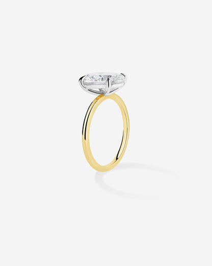 2.63 Oval Lab Diamond in Whisper Thin®