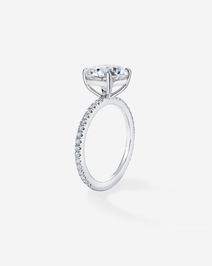 4.26 Round Lab Diamond in Whisper Thin® with Pavé