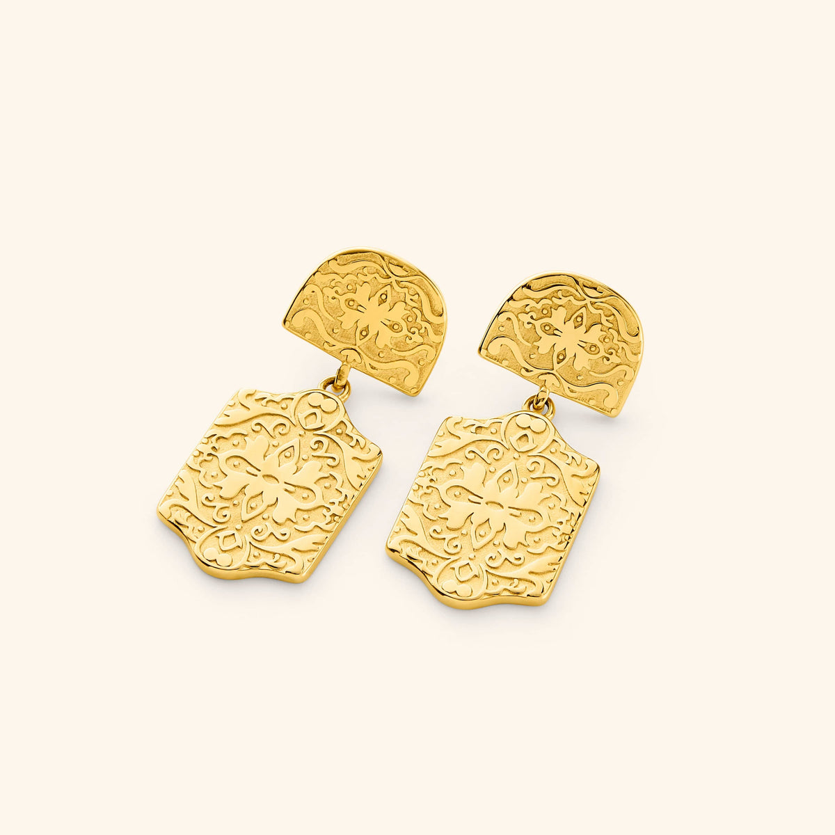 Roaming Earrings