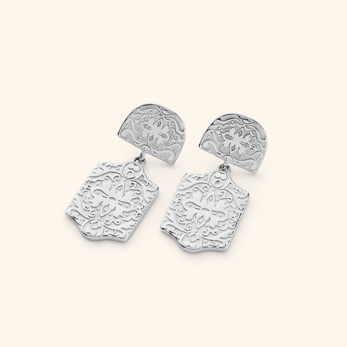 Roaming Earrings