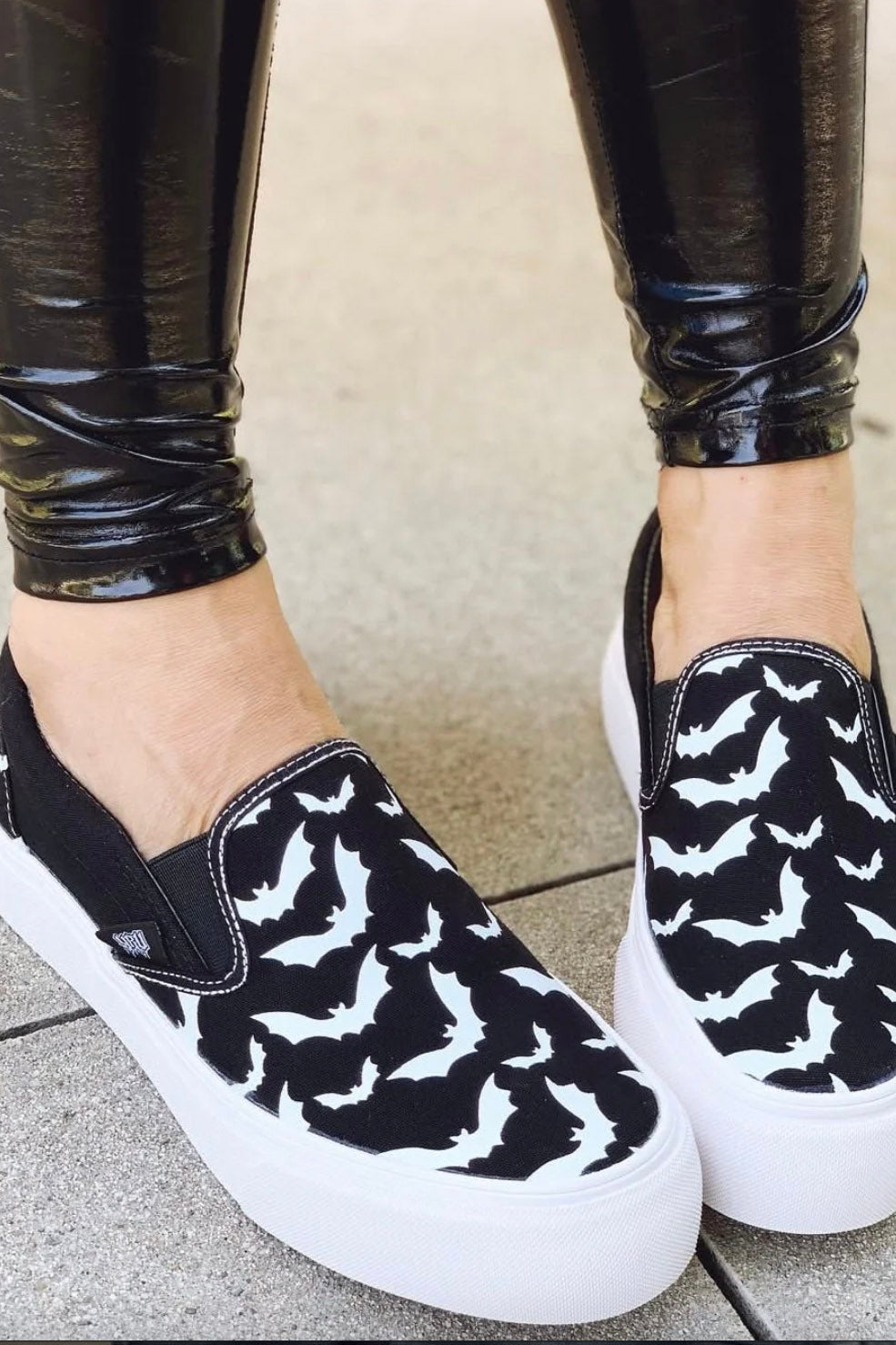 Chill Bat Platform Sneakers [BLACK/WHITE]