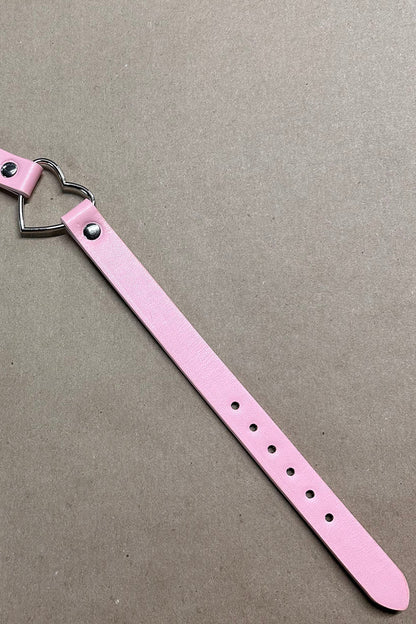Bubblegum Goth Heart Choker [PASTEL PINK]