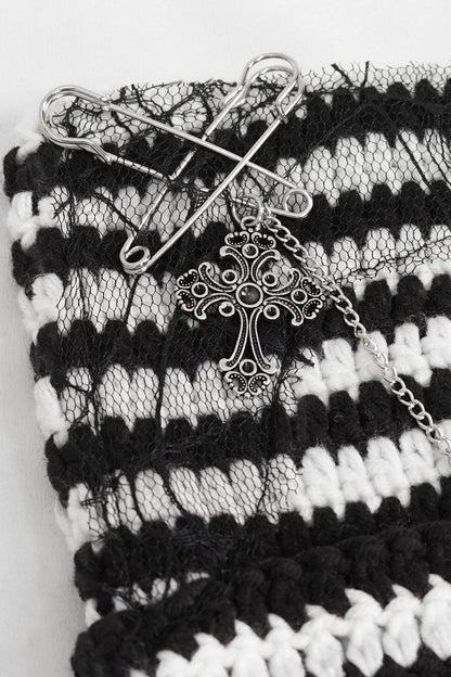 Cat Scratches Striped Beanie [BLACK/WHITE]