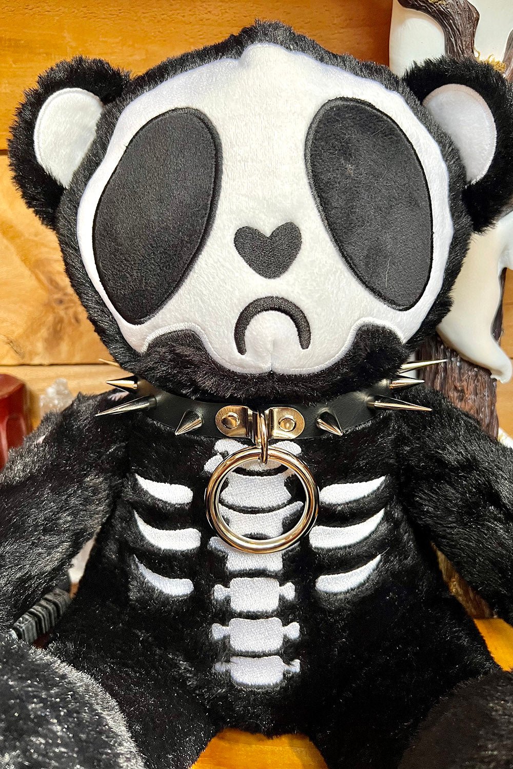Coffin Nails Spiked Choker [SILVER SPIKES]