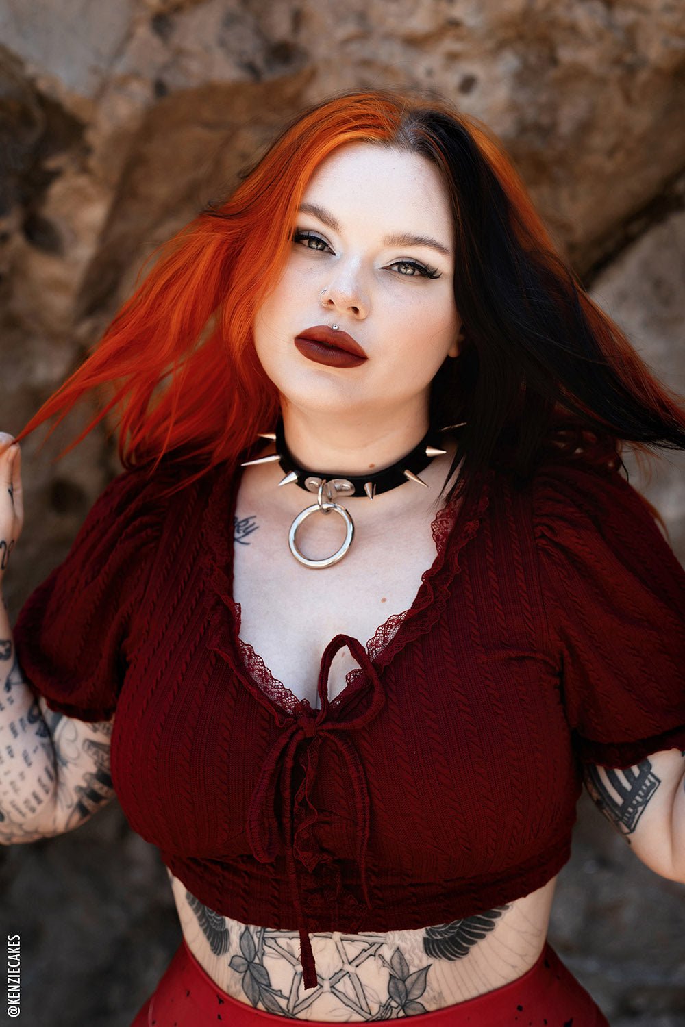 Coffin Nails Spiked Choker [SILVER SPIKES]