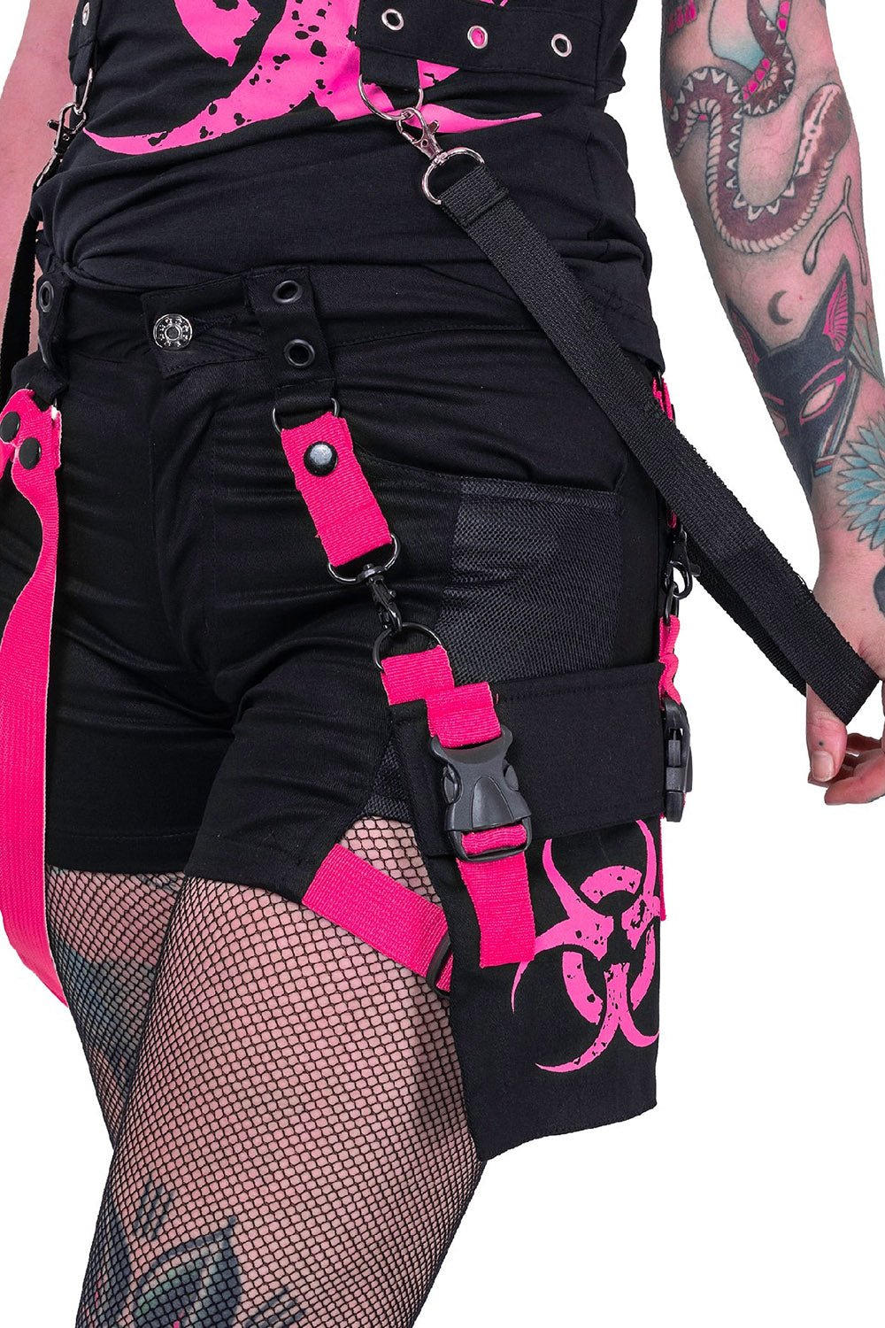 Danger Zone Shorts [BLACK/PINK]