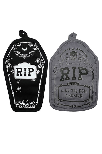 Cemetery Pot Holders Set