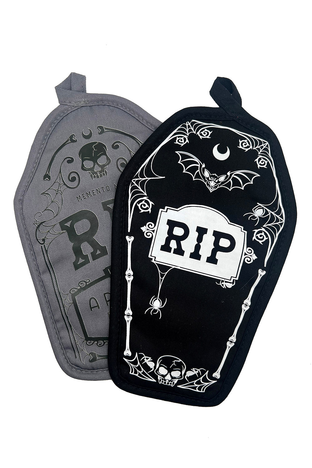 Cemetery Pot Holders Set