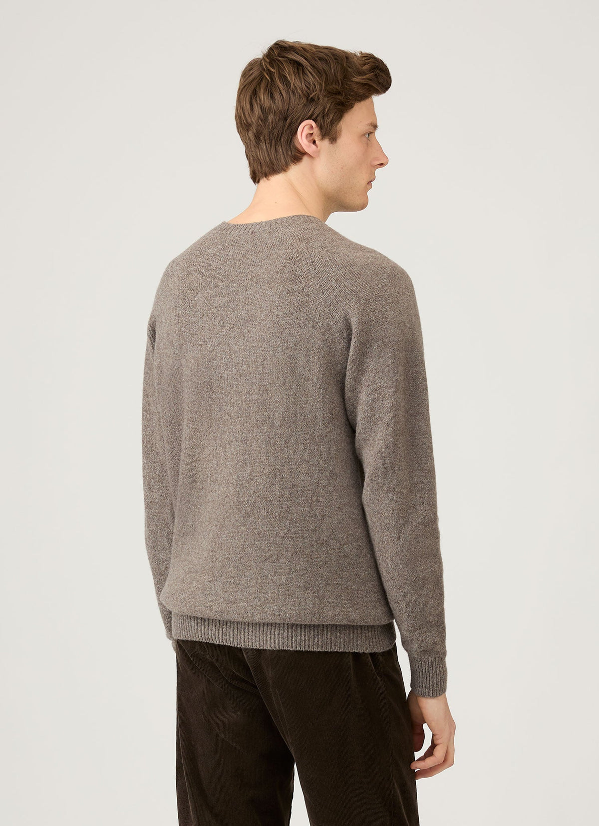 Mens Lambswool Crew Neck Jumper In Bark Mjum8066 Brgc