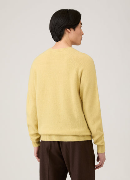 Mens Lambswool Crew Neck Jumper In Dusty Yellow Mjum8066 Ylbf