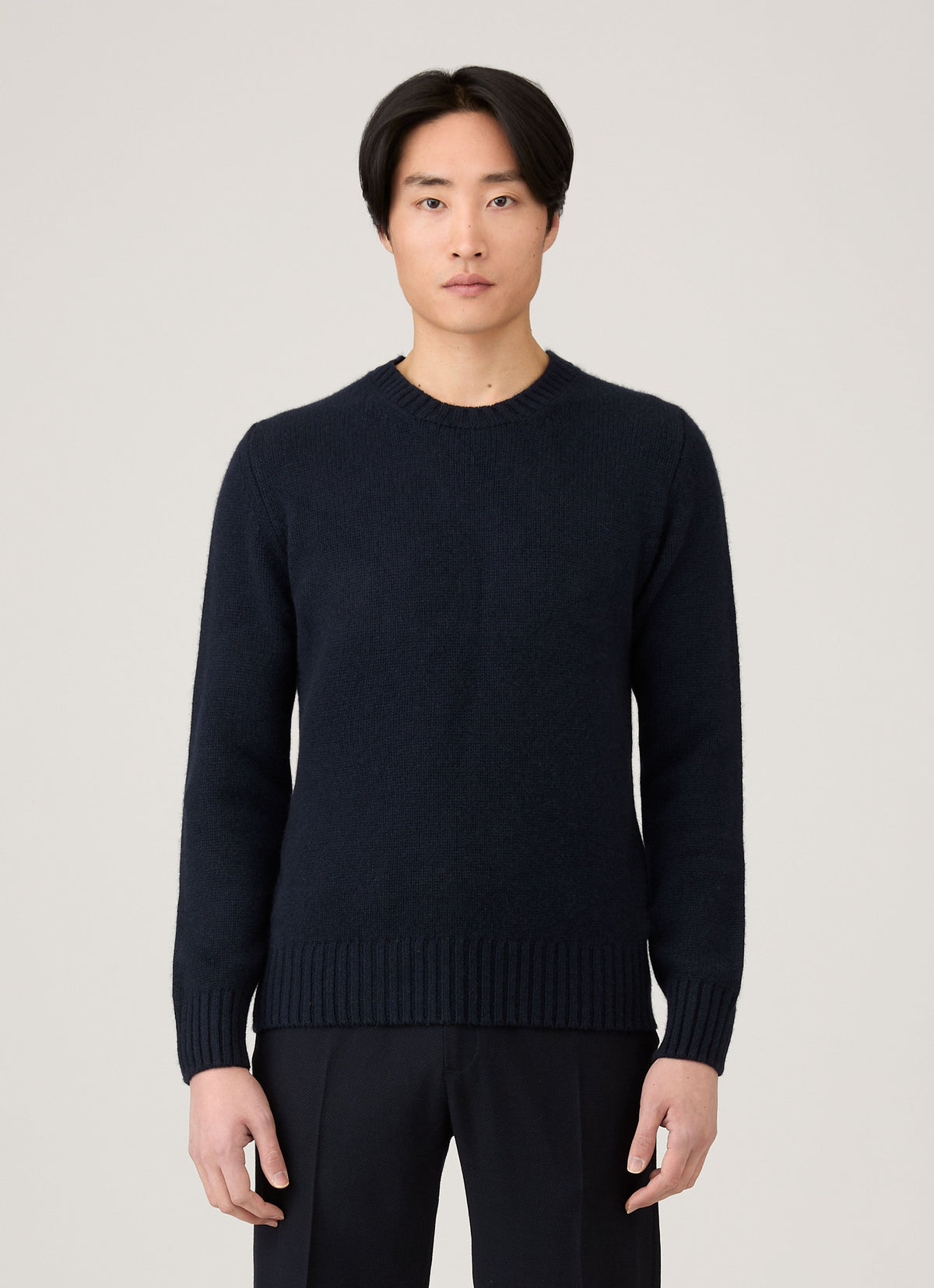 Mens Roxburgh Cashmere Jumper In Navy Mjum8217 Buaa