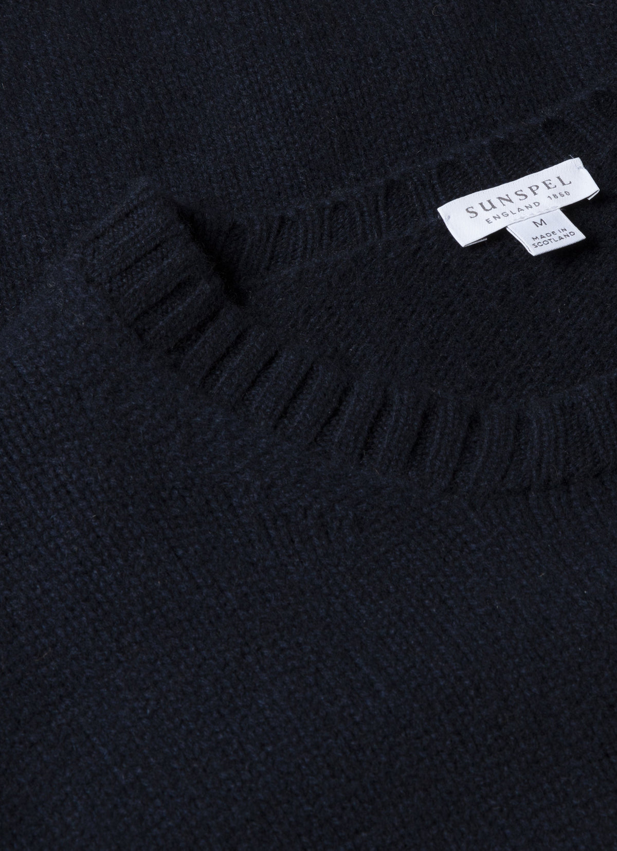 Mens Roxburgh Cashmere Jumper In Navy Mjum8217 Buaa