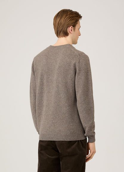 Mens Lambswool V Neck Jumper In Bark Mjum8294 Brgc