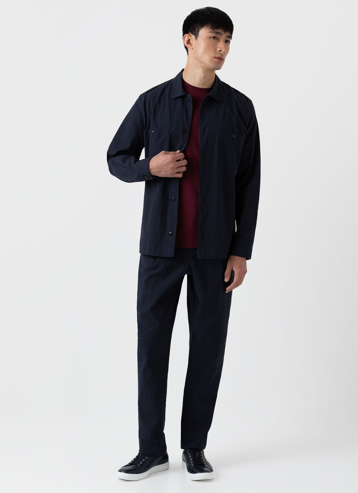 Men S Seersucker Pleat Trouser In Navy Mtrs3067 Buaa