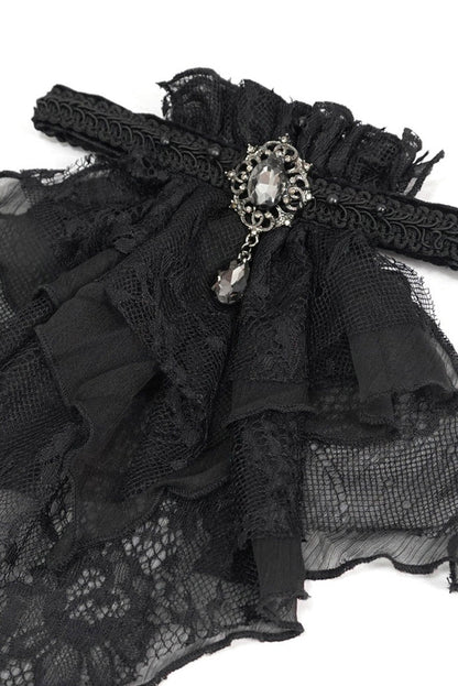 Carmilla Ruffled Lace Cravat