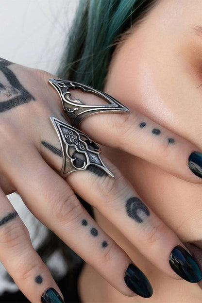 Acanthus Ring