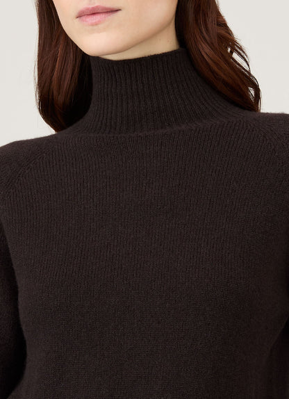 Womens Lambswool Funnel Neck Jumper In Truffle Wjum8052 Brgd