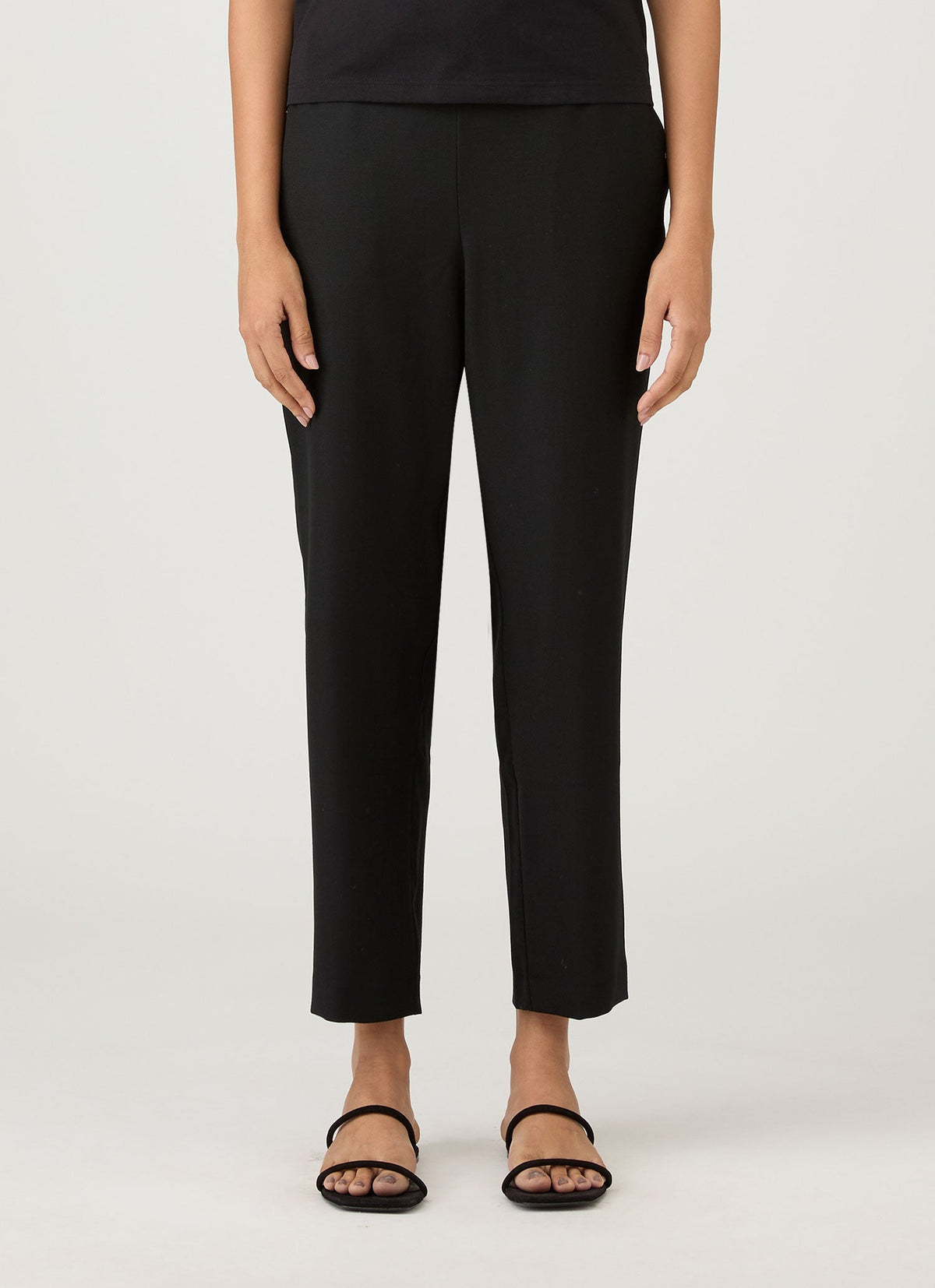 Womens Drawstring Tapered Trouser In Black Wtrs3054 Bkaa